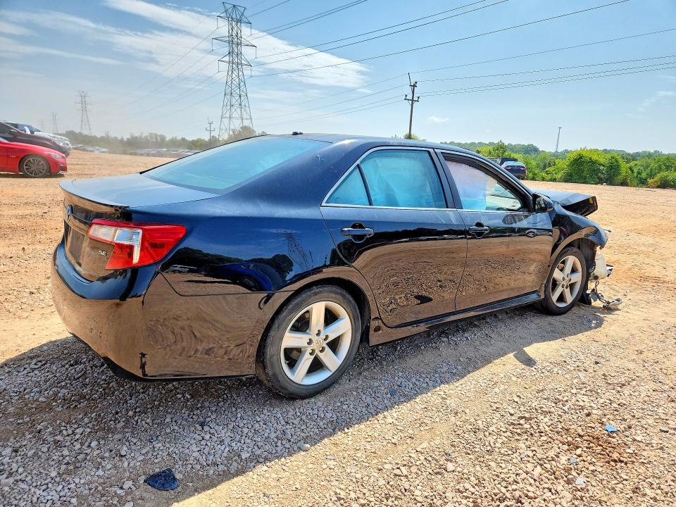 Photo 3 from auction – 2013 TOYOTA CAMRY with VIN 4T1BF1FK9DU241880