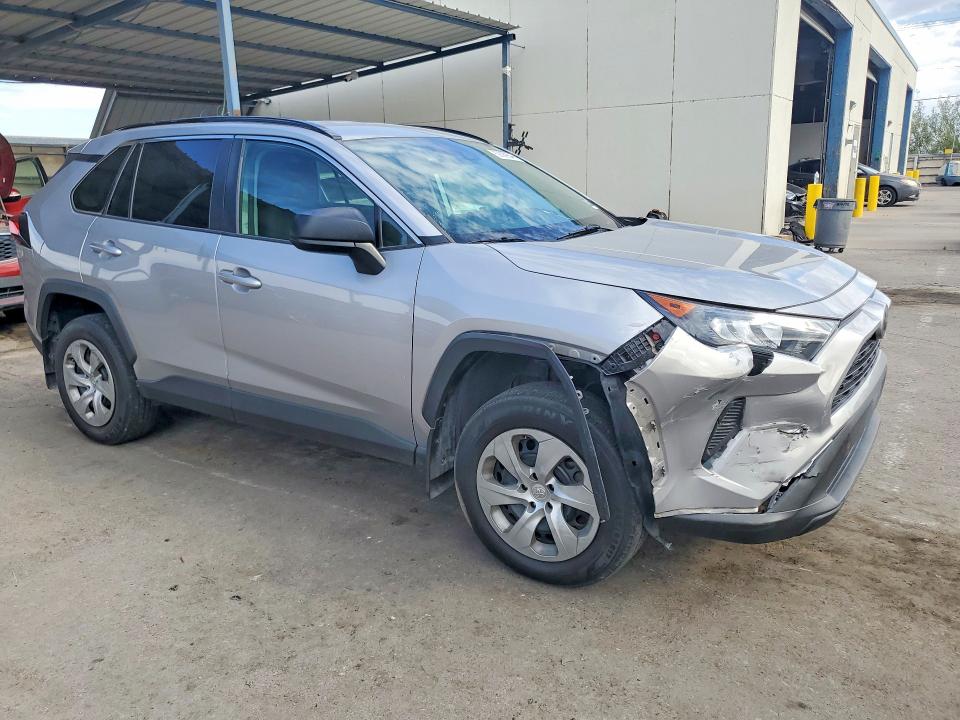 Photo 4 from auction – 2020 TOYOTA RAV4 with VIN 2T3F1RFV0LC082473