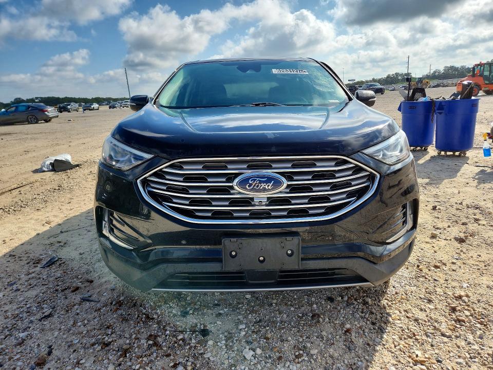 Photo 5 from auction – 2022 FORD EDGE with VIN 2FMPK4K95NBA31578