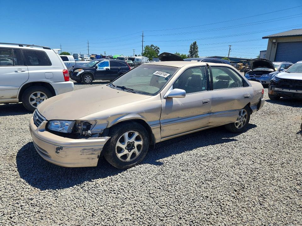 TOYOTA CAMRY 2000 con VIN JT2BF22K6Y0284708 - Foto de la subasta