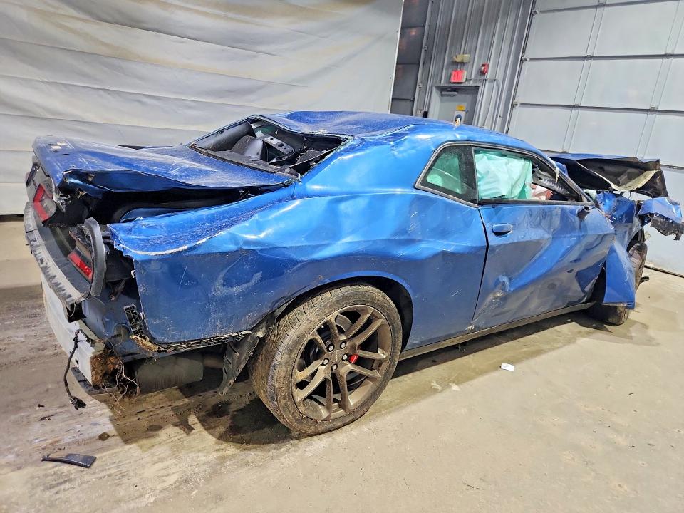Photo 3 from auction – 2022 DODGE CHALLENGER with VIN 2C3CDZC9XNH229311