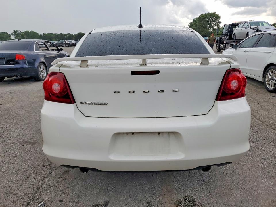 Photo 6 from auction – 2011 DODGE AVENGER with VIN 1B3BD1FG3BN510731