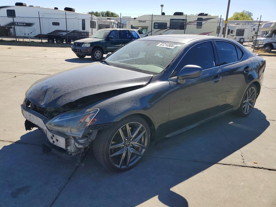 LEXUS IS 2007 with VIN JTHBE262372009819 - Photo from auction