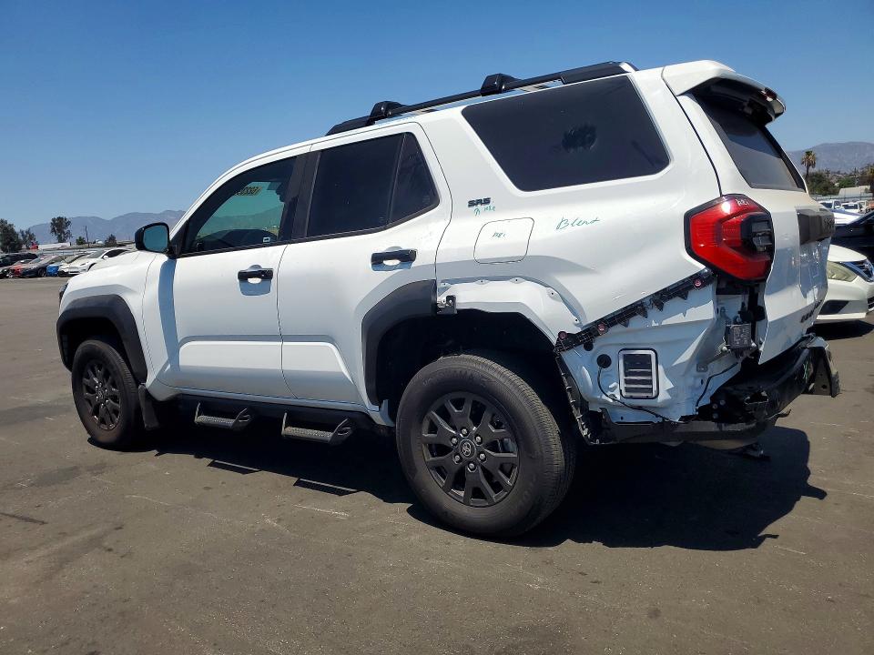 Photo 2 from auction – 2025 TOYOTA 4RUNNER with VIN JTEVA5BR8S5058810