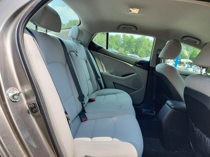 Foto 10 de la subasta – 2014 KIA OPTIMA con VIN 5XXGM4A74EG285023