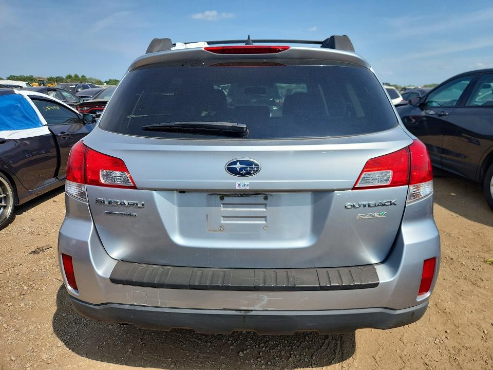Photo 6 from auction – 2013 SUBARU OUTBACK with VIN 4S4BRBPC1D3202064