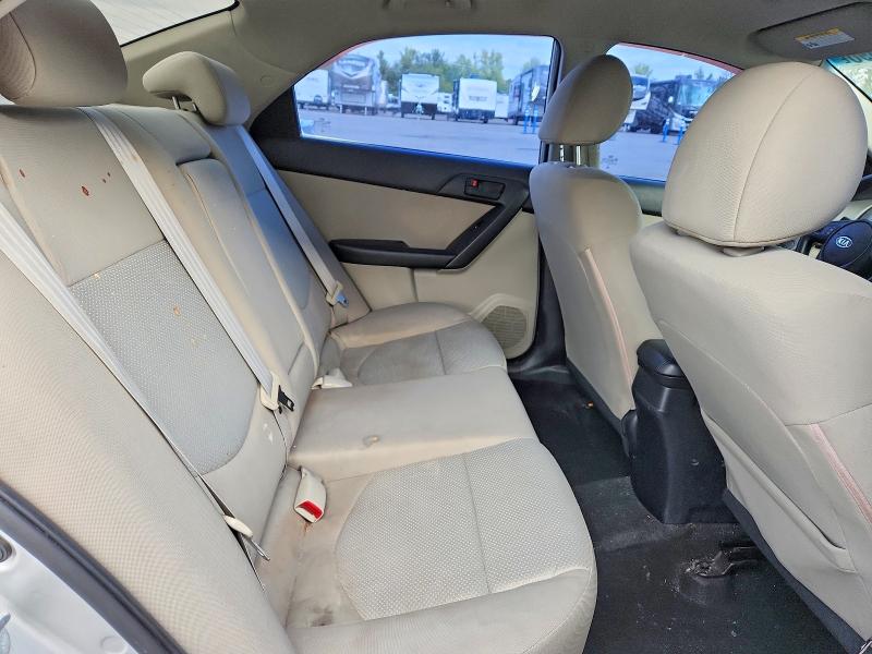 Photo 10 from auction – 2012 KIA FORTE with VIN KNAFU4A21C5629700