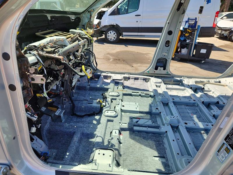 Photo 7 from auction – 2026 KIA EV9 with VIN 5XYAB5S10TG019647