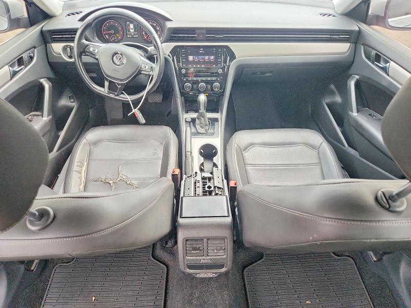Photo 8 from auction – 2020 VOLKSWAGEN PASSAT with VIN 1VWSA7A39LC026068