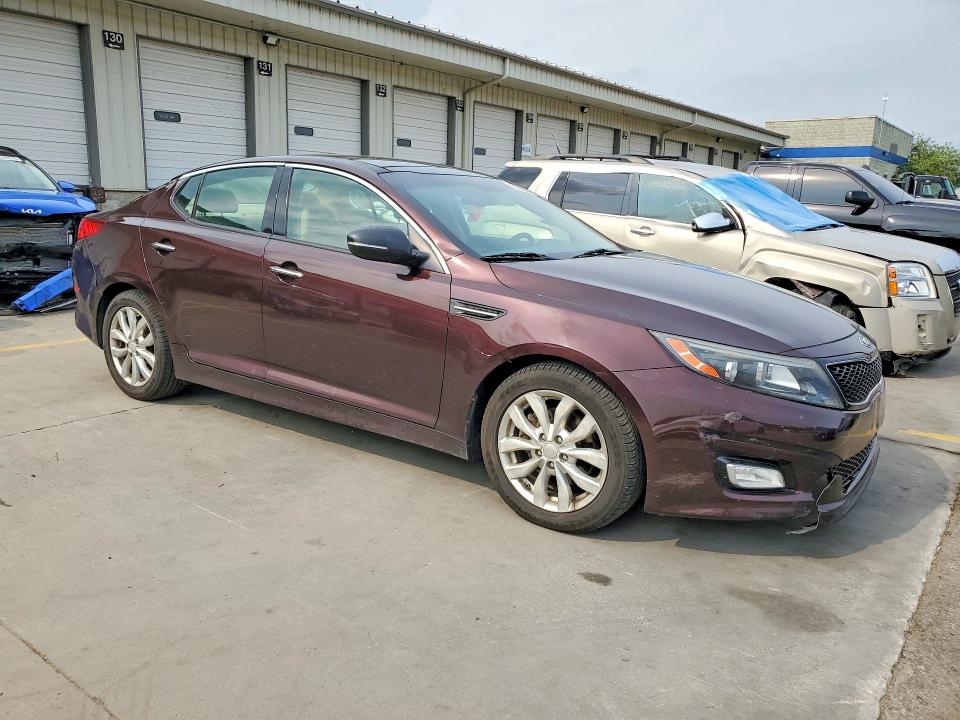 Photo 4 from auction – 2015 KIA OPTIMA with VIN 5XXGN4A70FG389457