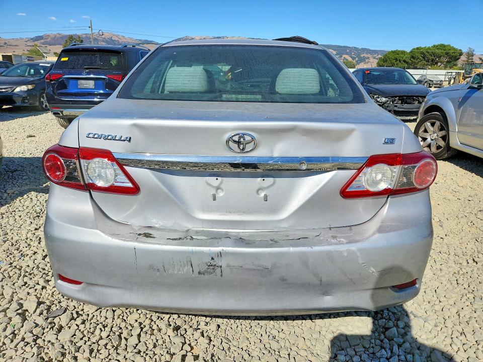 Photo 6 from auction – 2011 TOYOTA COROLLA with VIN 2T1BU4EE5BC613460