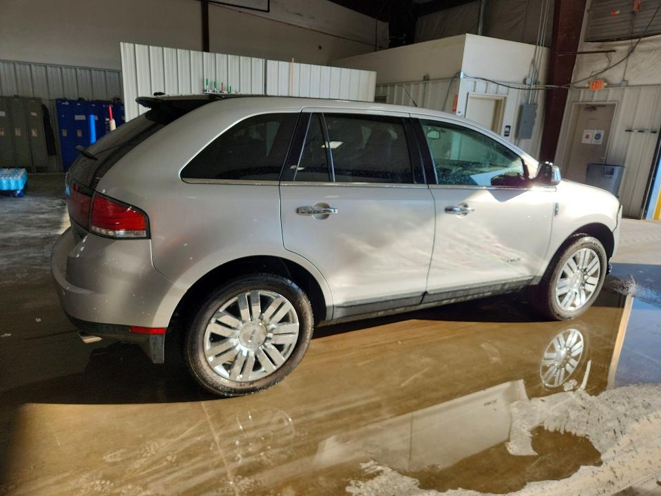 Photo 3 from auction – 2010 LINCOLN MKX with VIN 2LMDJ6JC8ABJ07078