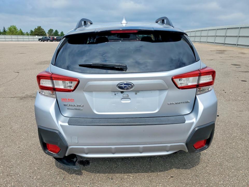 Photo 6 from auction – 2018 SUBARU CROSSTREK with VIN JF2GTABC8JH224317
