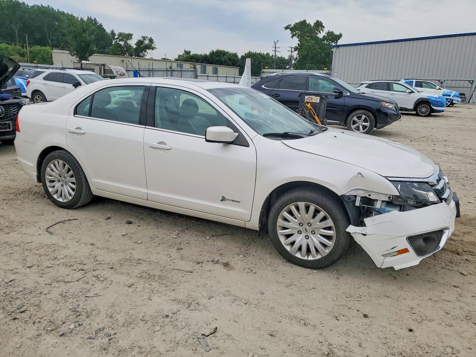 Фото 4 с аукциона – 2012 FORD FUSION с VIN 3FADP0L36CR228341