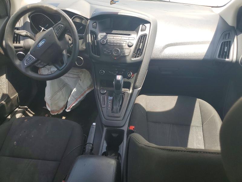 Photo 8 from auction – 2015 FORD FOCUS with VIN 1FADP3F26FL375783