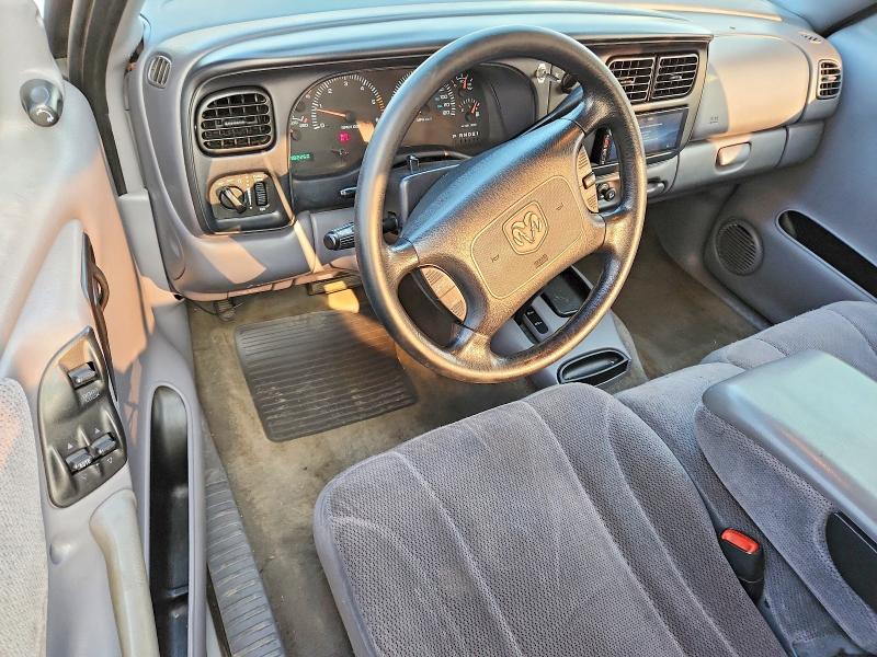 Photo 8 from auction – 2000 DODGE DAKOTA with VIN 1B7GG22XXYS530167