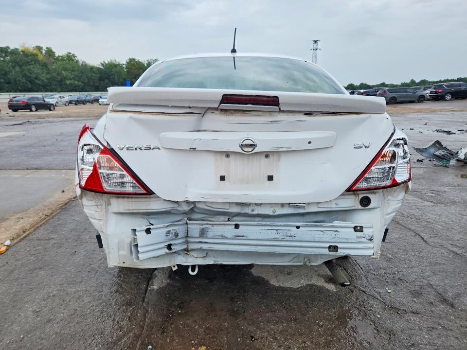Photo 6 from auction – 2017 NISSAN VERSA with VIN 3N1CN7AP3HK448128