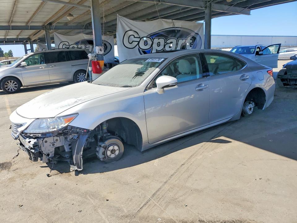 LEXUS ES 2014 with VIN JTHBK1GG9E2096491 - Photo from auction