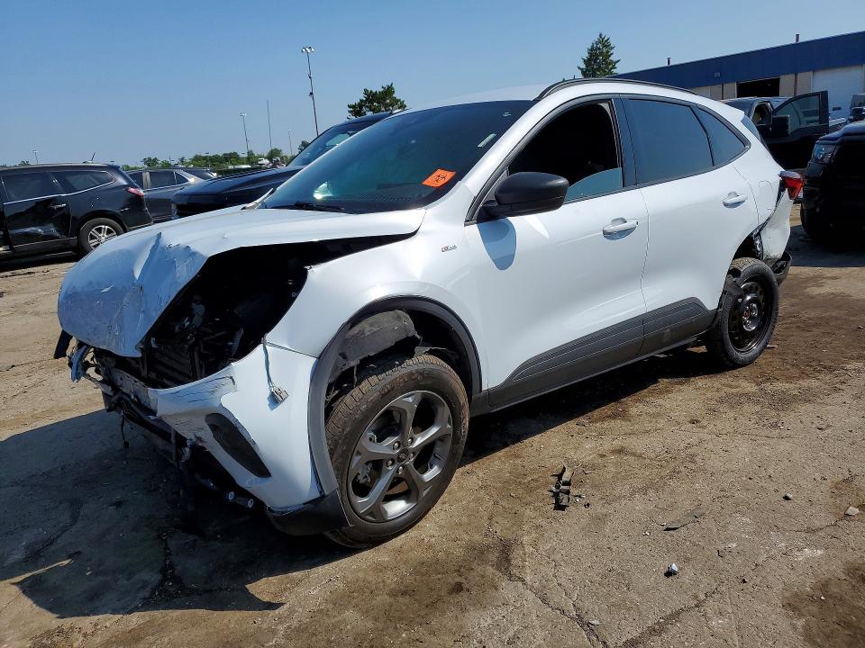 FORD ESCAPE 2025 z numerem VIN 1FMCU9MN5SUA52310 - Zdjęcie z aukcji