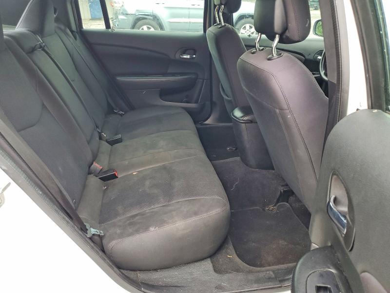 Photo 10 from auction – 2013 CHRYSLER 200 with VIN 1C3CCBAB1DN762122