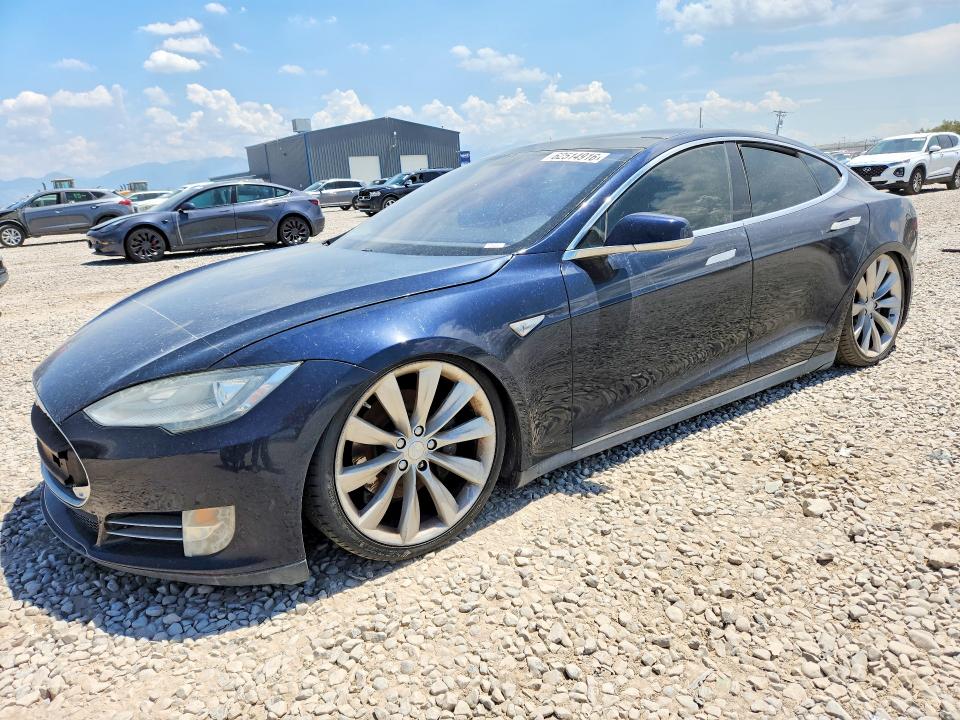 TESLA MODEL S 2013 with VIN 5YJSA1DP1DFP06274 - Photo from auction