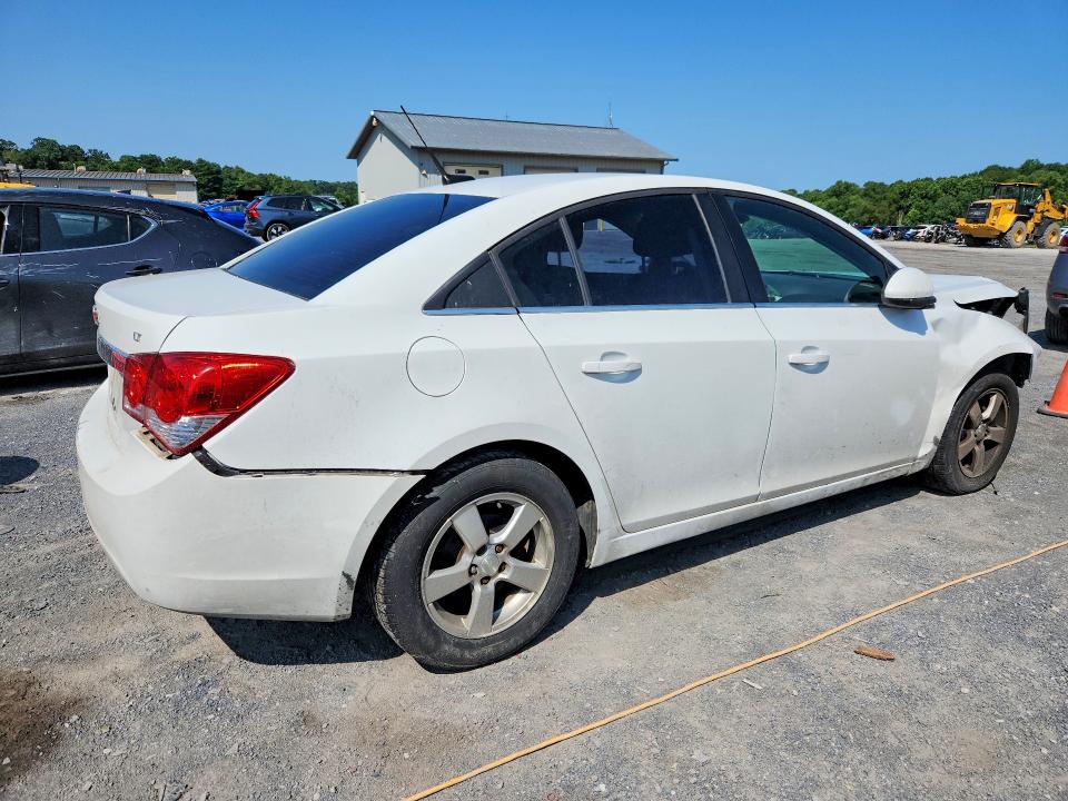 Photo 3 from auction – 2013 CHEVROLET CRUZE with VIN 1G1PC5SB4D7224105