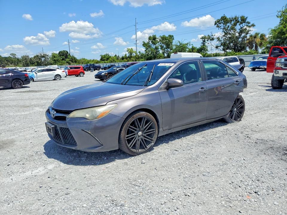 TOYOTA CAMRY 2015 with VIN 4T1BF1FK2FU987073 - Photo from auction
