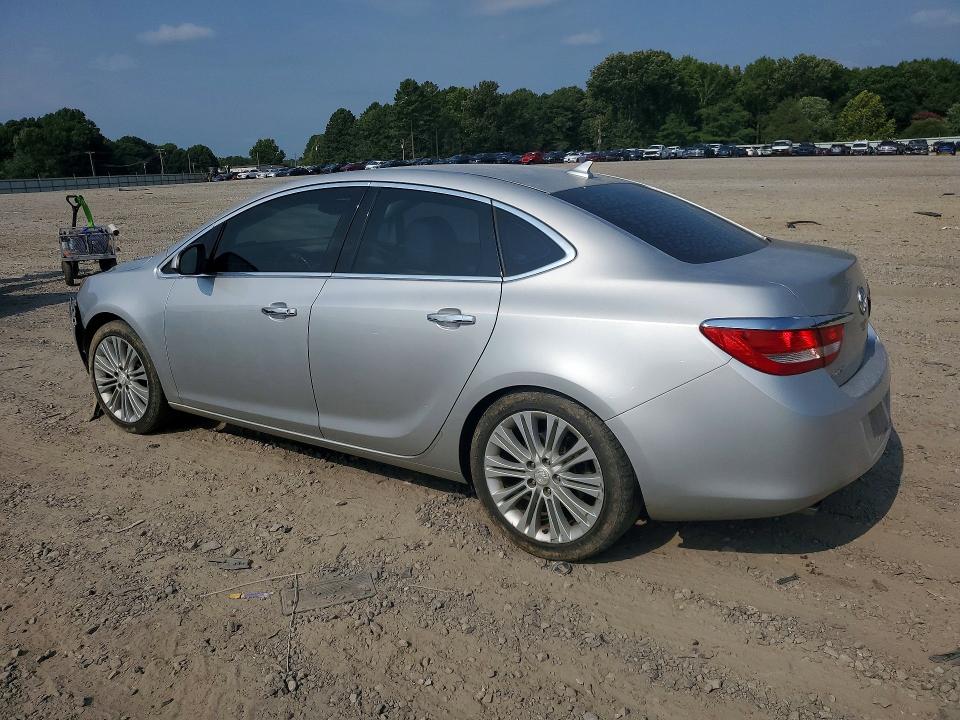 Photo 2 from auction – 2014 BUICK VERANO with VIN 1G4PP5SK8E4148494
