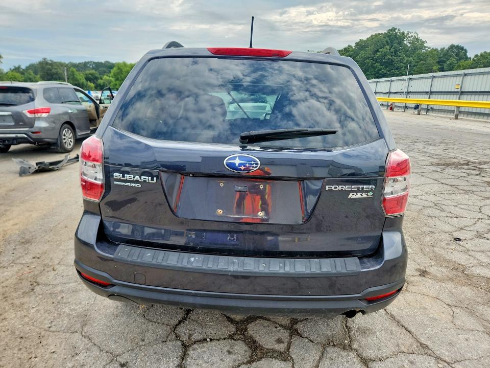 Photo 6 from auction – 2015 SUBARU FORESTER with VIN JF2SJADC6FH526371