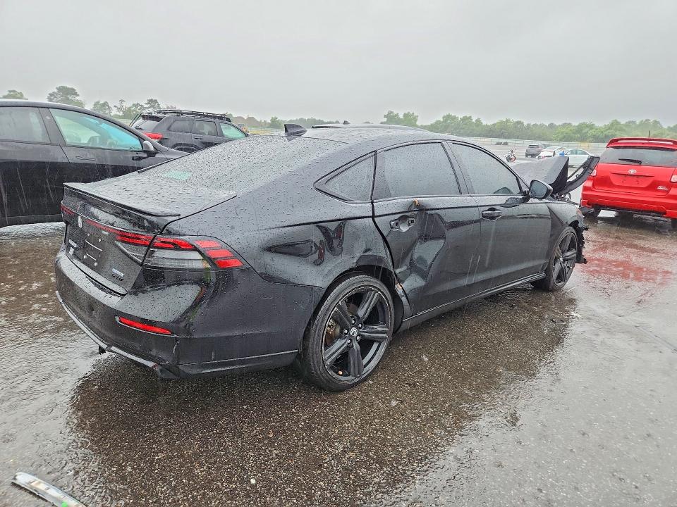 Photo 3 from auction – 2025 HONDA ACCORD with VIN 1HGCY2F71SA086374