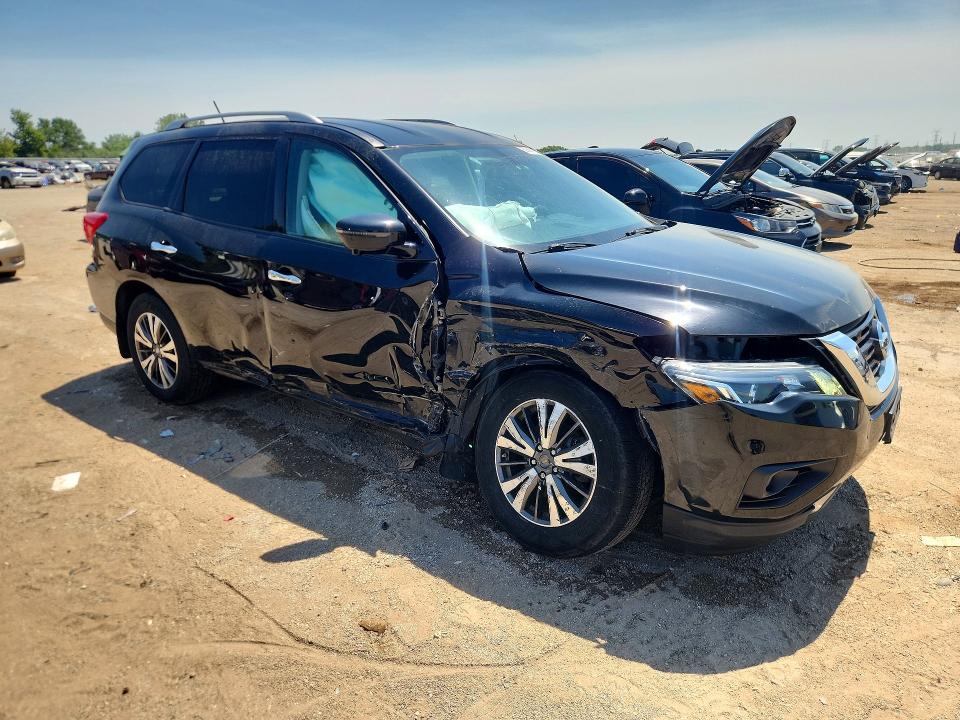 Photo 4 from auction – 2017 NISSAN PATHFINDER with VIN 5N1DR2MM6HC644804