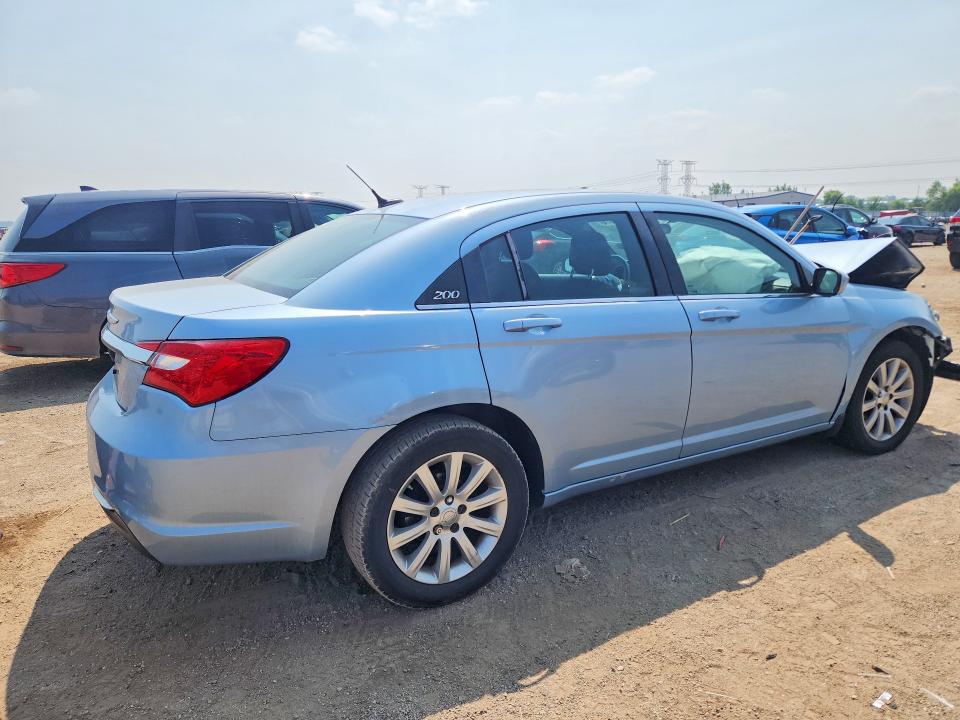 Photo 3 from auction – 2013 CHRYSLER 200 with VIN 1C3CCBBB9DN609793
