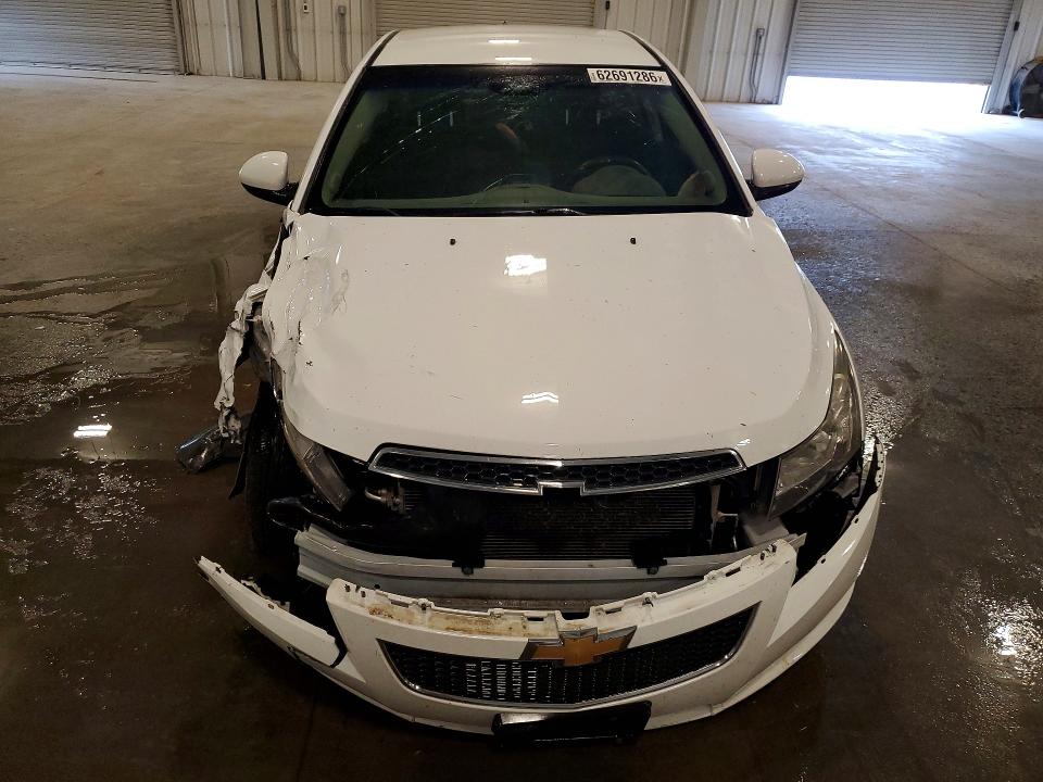 Photo 5 from auction – 2011 CHEVROLET CRUZE with VIN 1G1PF5S90B7250038