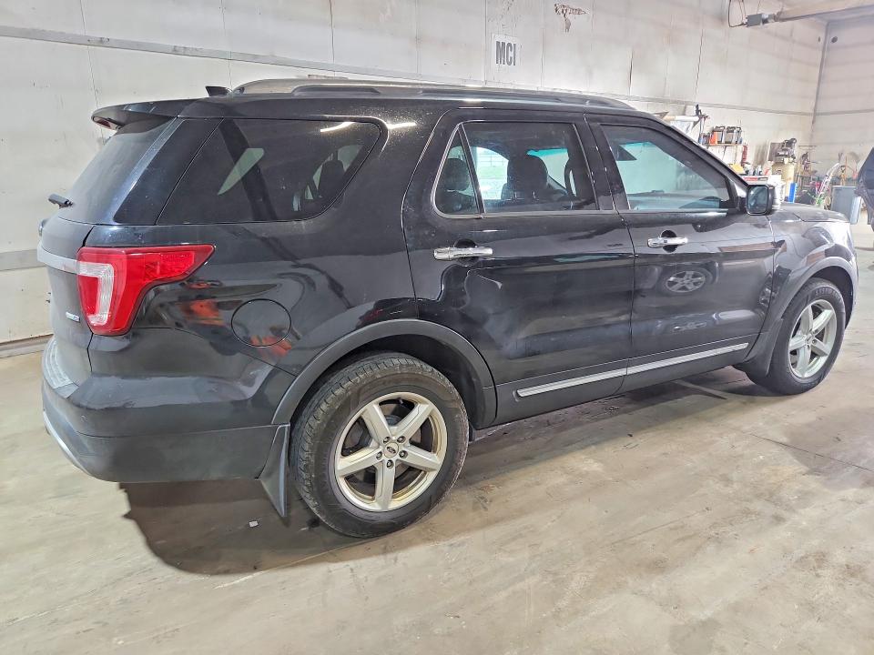 Photo 3 from auction – 2016 FORD EXPLORER with VIN 1FM5K8F8XGGA05201