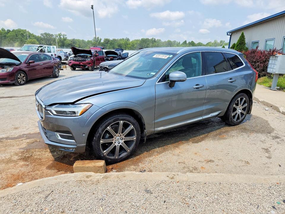 VOLVO XC60 2018 z numerem VIN YV4102RL7J1046351 - Zdjęcie z aukcji