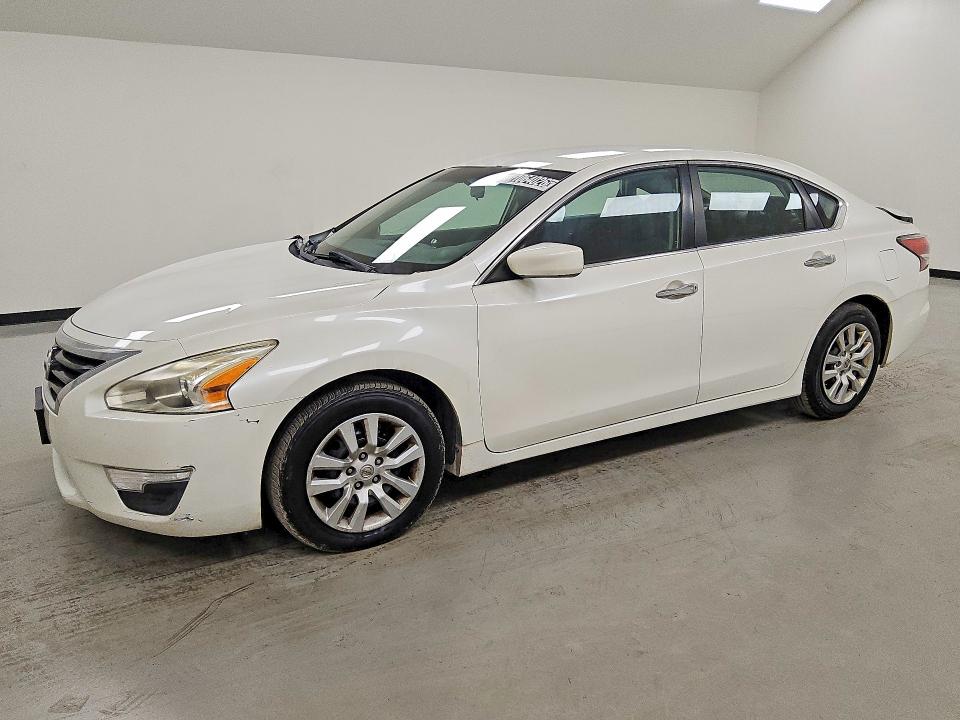 NISSAN ALTIMA 2015 with VIN 1N4AL3AP7FC217678 - Photo from auction