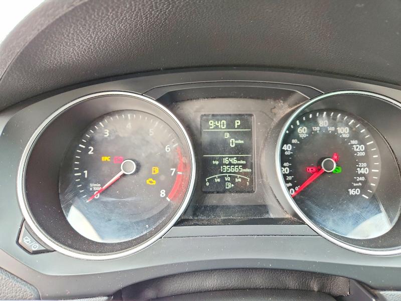 Zdjęcie 9 z aukcji – 2017 VOLKSWAGEN JETTA z VIN 3VW2B7AJ4HM396507