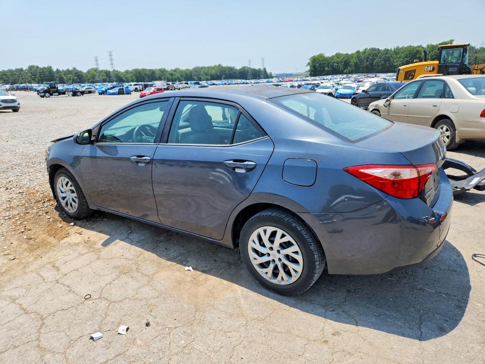 Photo 2 from auction – 2018 TOYOTA COROLLA with VIN 5YFBURHE1JP742903
