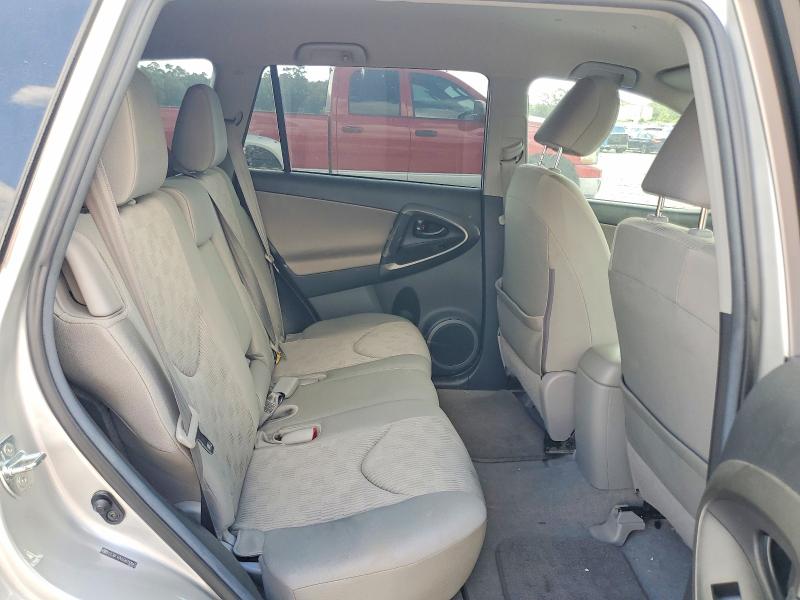 Photo 11 from auction – 2012 TOYOTA RAV4 with VIN 2T3BF4DV5CW200845