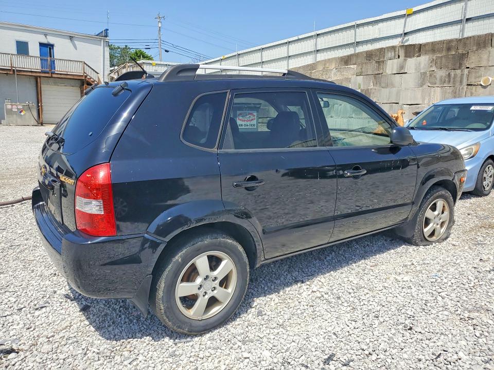 Photo 3 from auction – 2007 HYUNDAI TUCSON with VIN KM8JM12B07U525538