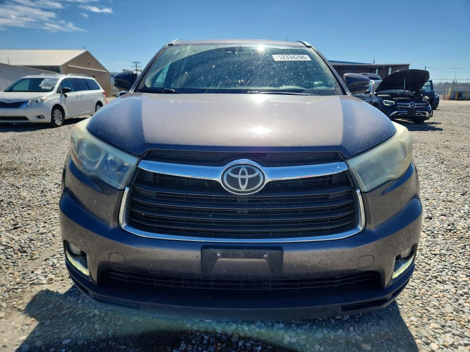 Photo 5 from auction – 2015 TOYOTA HIGHLANDER with VIN 5TDYKRFH0FS081201