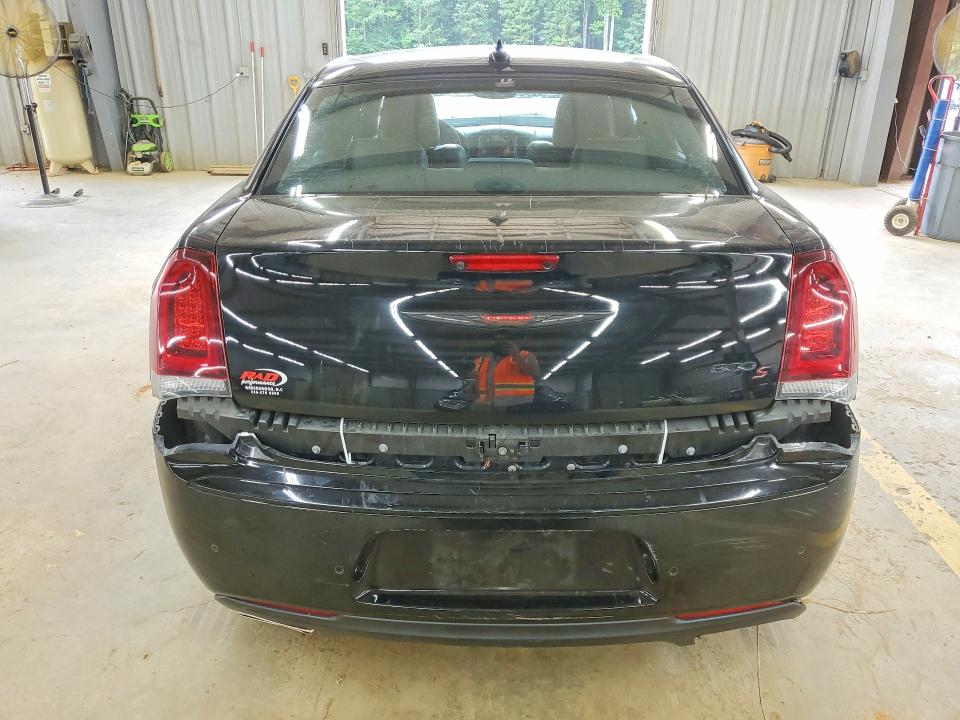 Photo 6 from auction – 2023 CHRYSLER 300 with VIN 2C3CCABG0PH561037
