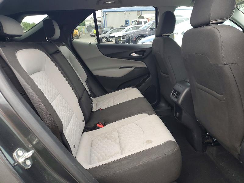 Photo 11 from auction – 2018 CHEVROLET EQUINOX with VIN 2GNAXJEV4J6216122