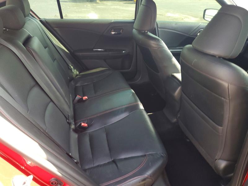 Photo 10 from auction – 2017 HONDA ACCORD with VIN 1HGCR2F15HA038698