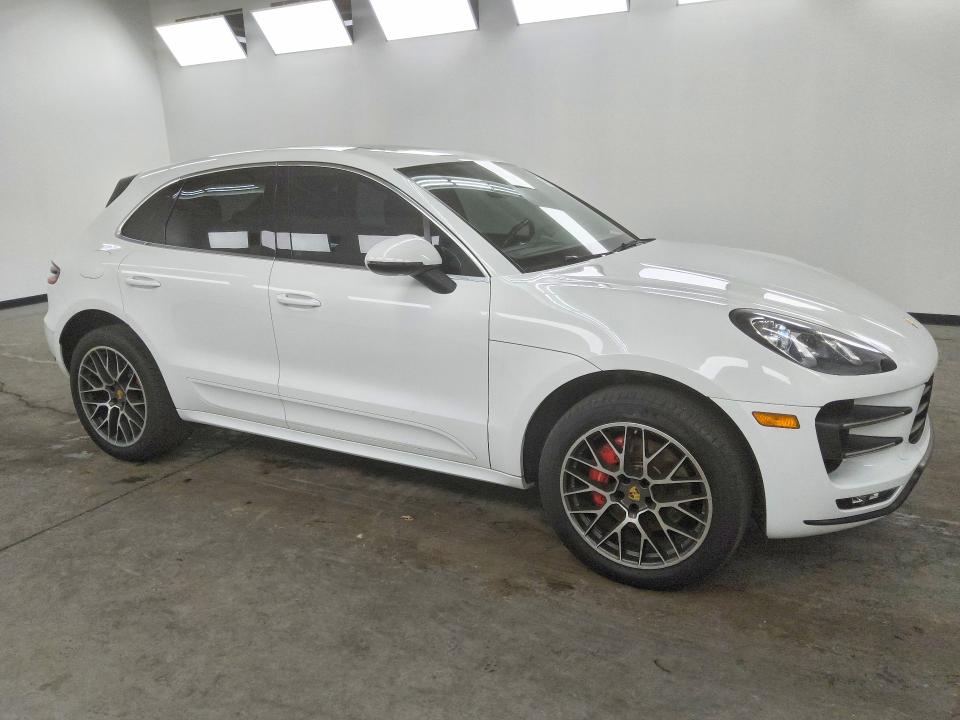 Photo 4 from auction – 2015 PORSCHE MACAN with VIN WP1AF2A5XFLB96799