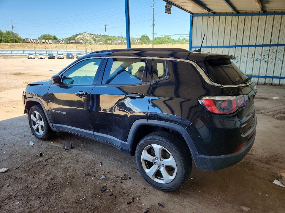 Photo 2 from auction – 2019 JEEP COMPASS with VIN 3C4NJDBB9KT737079