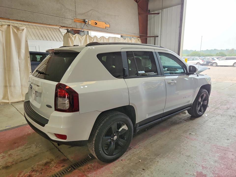 Photo 3 from auction – 2017 JEEP COMPASS with VIN 1C4NJDEB0HD111835