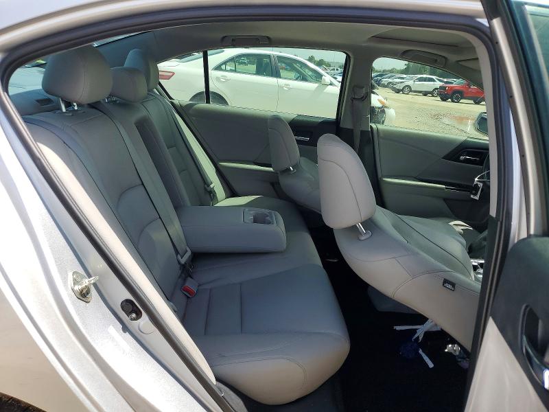 Photo 10 from auction – 2014 HONDA ACCORD with VIN 1HGCR2F82EA175879