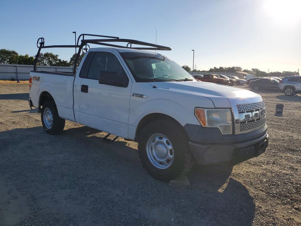 Photo 4 from auction – 2011 FORD F150 with VIN 1FTMF1CM6BKD22833