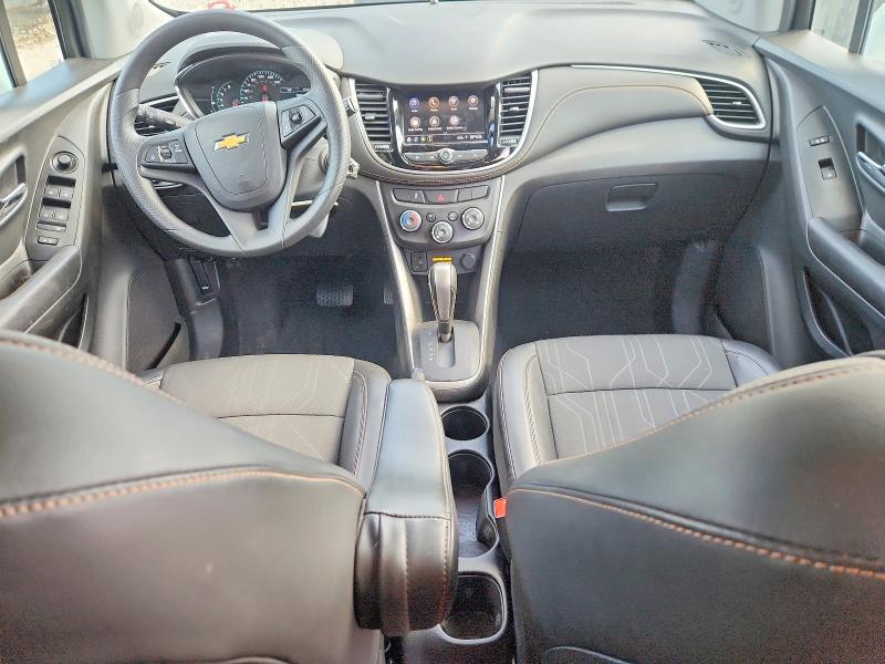 Photo 8 from auction – 2021 CHEVROLET TRAX with VIN KL7CJLSB3MB304988